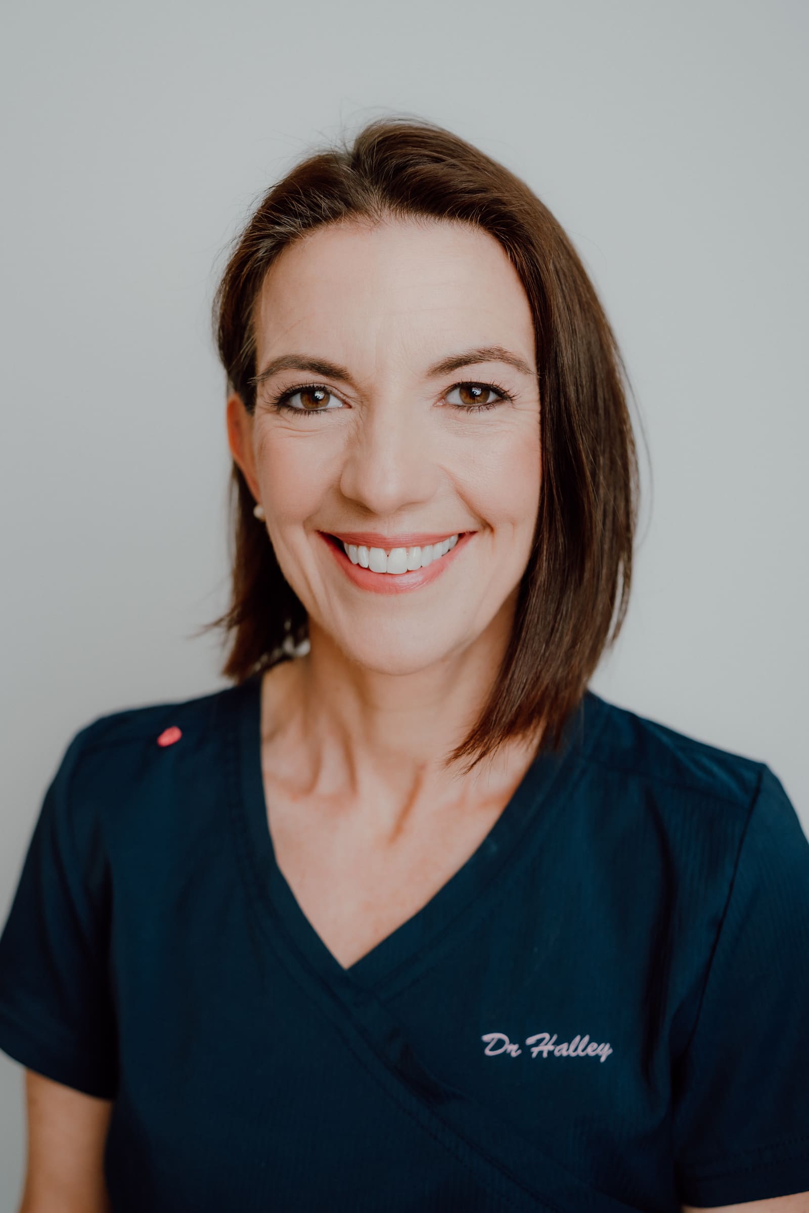Dr Elaine Halley