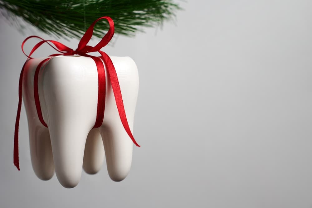 Dental Implants or Veneers