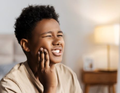 Why Ignoring a Dental Emergency Can Make Things Worse